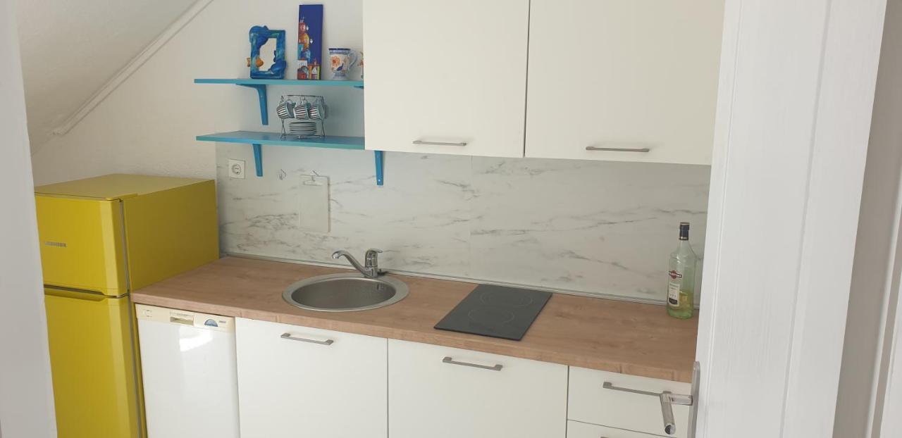 סוטיבאן Roses Apartment Brac מראה חיצוני תמונה