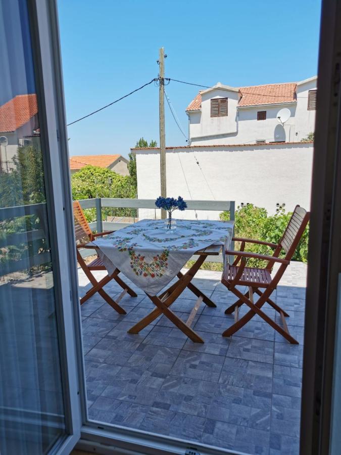 סוטיבאן Roses Apartment Brac מראה חיצוני תמונה